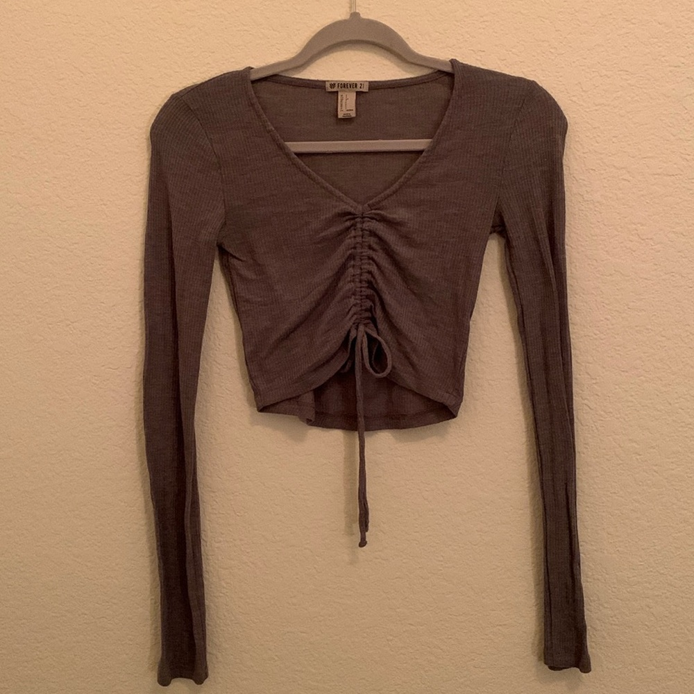 F21 🩶 Top